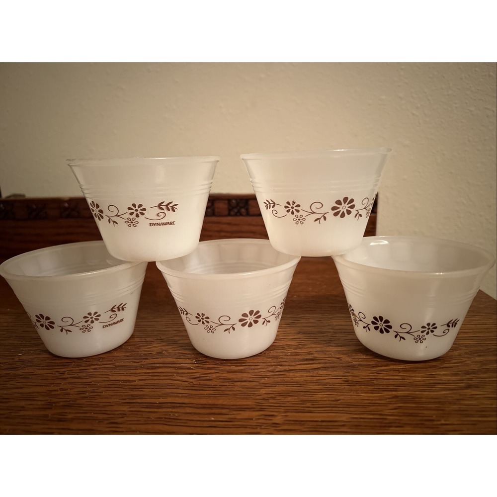5 Piece Dynaware Milk Glass Brown Daisy 6 oz. Custard Cups.